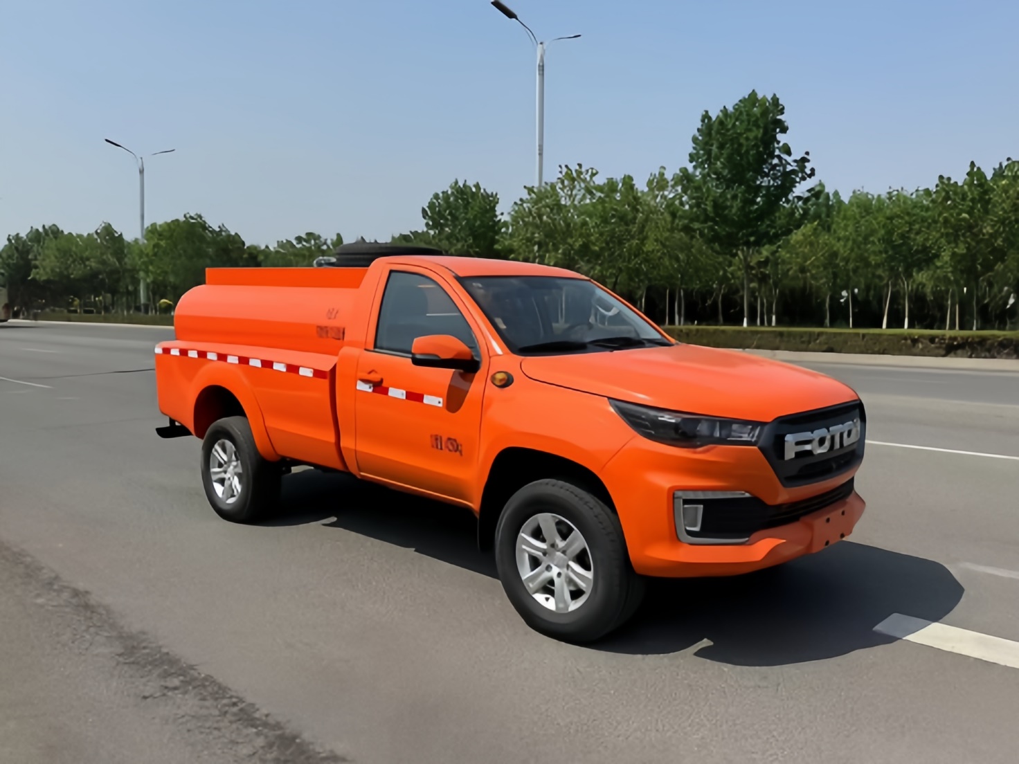 福田皮卡单排灭火车