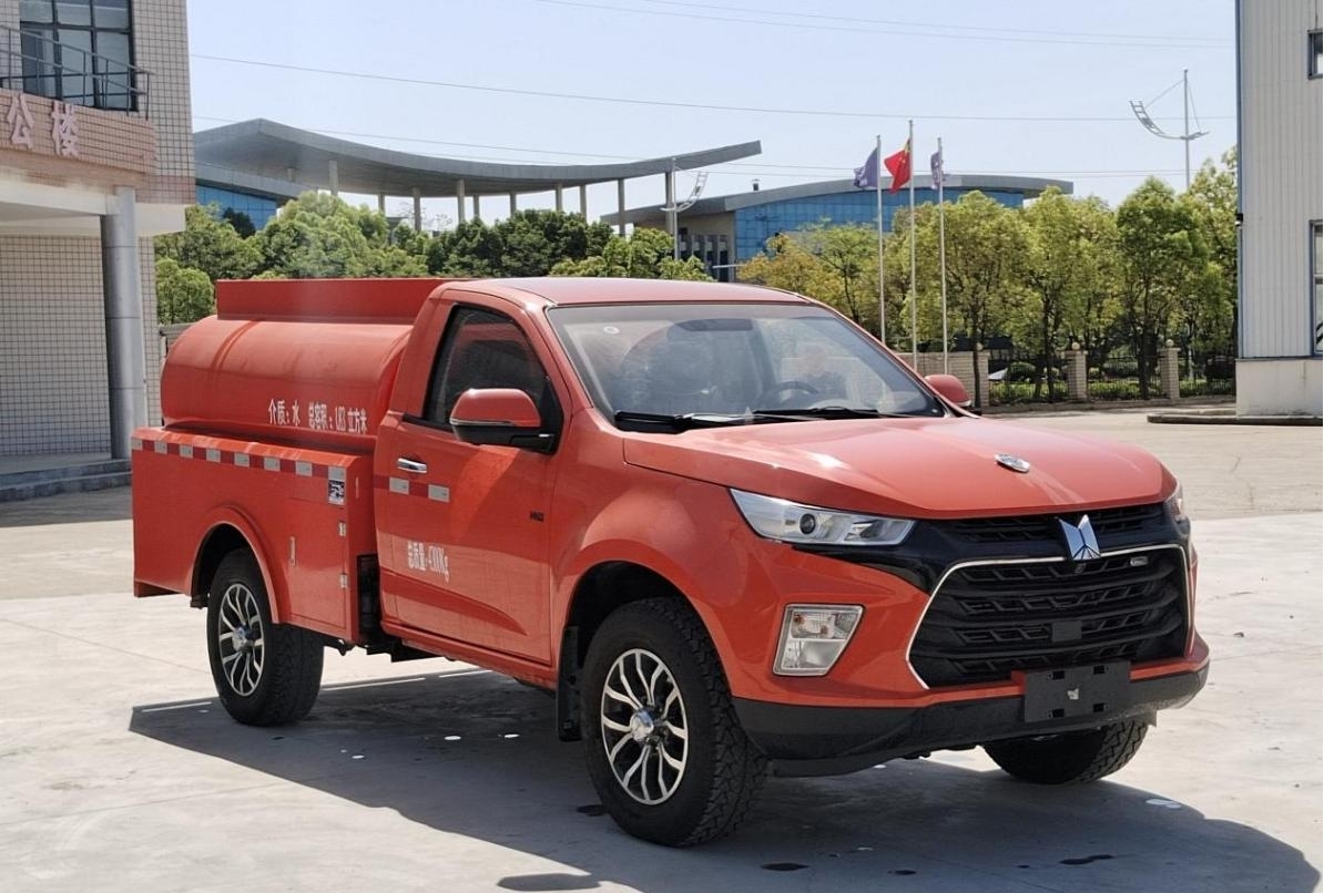 庆铃皮卡单排森消灭火车